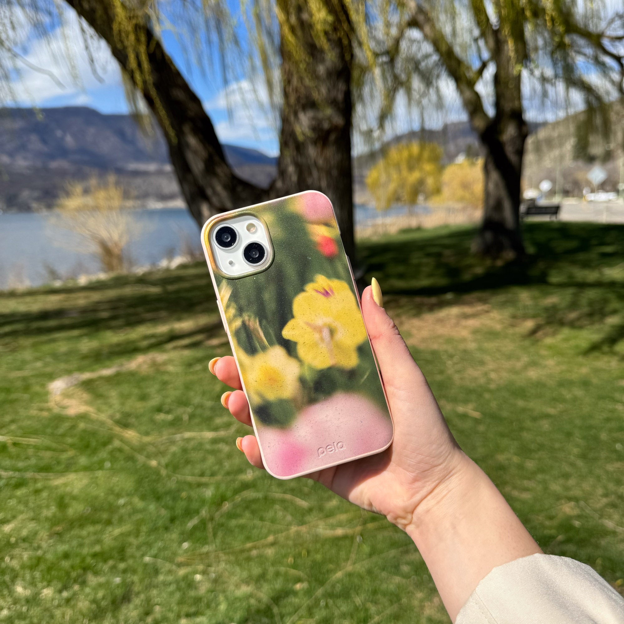 Seashell Full Bloom Google Pixel 7a Case - image 2