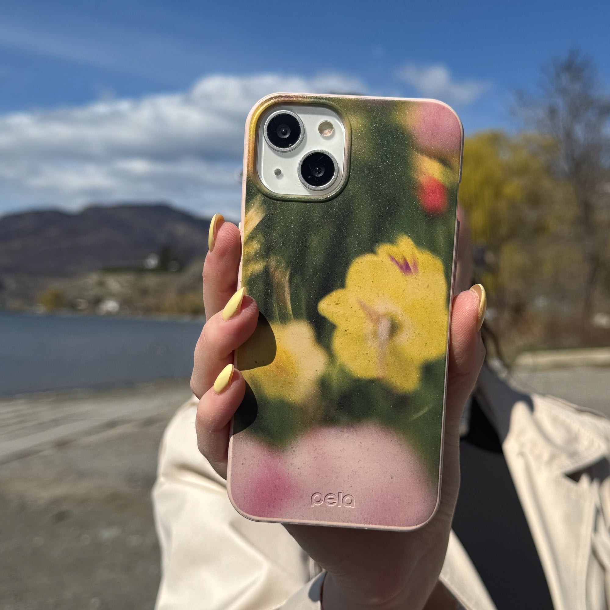 Seashell Full Bloom Google Pixel 8 Pro Case - image 5