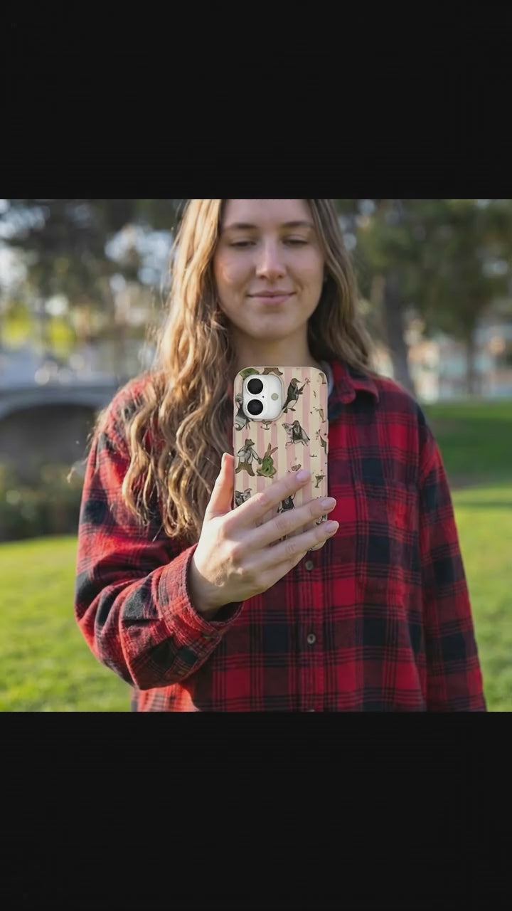 Seashell Cocktail Cabana iPhone 17 Case - Product video demonstration