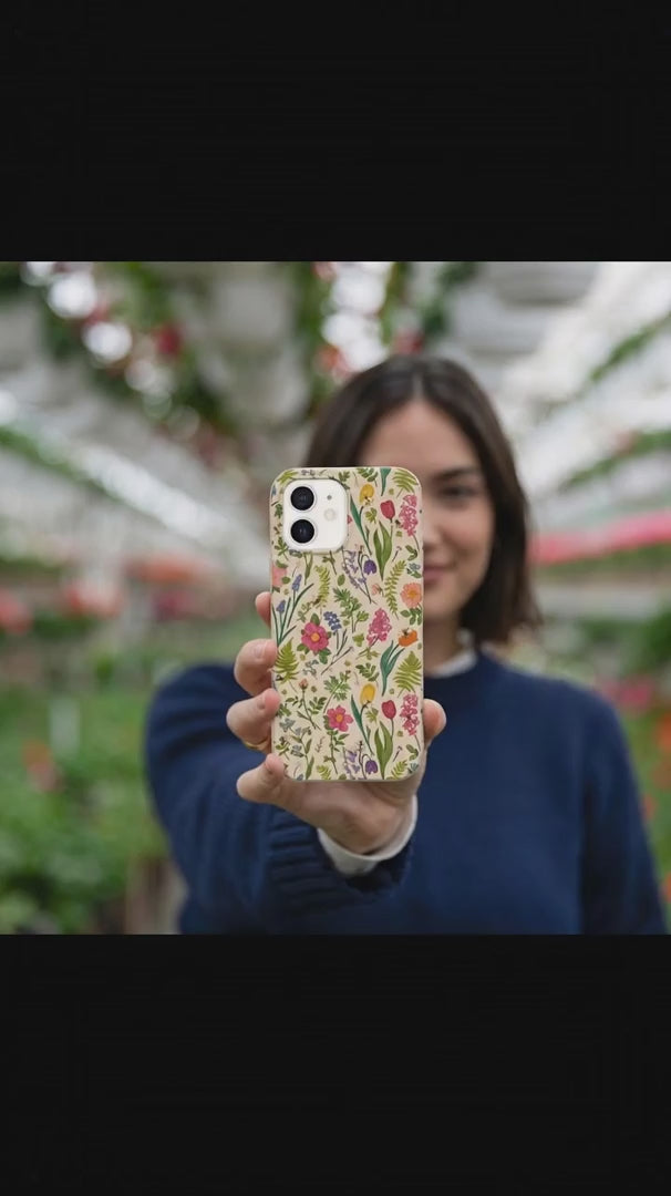 Seashell Bee Meadow iPhone 14 Pro Max Case