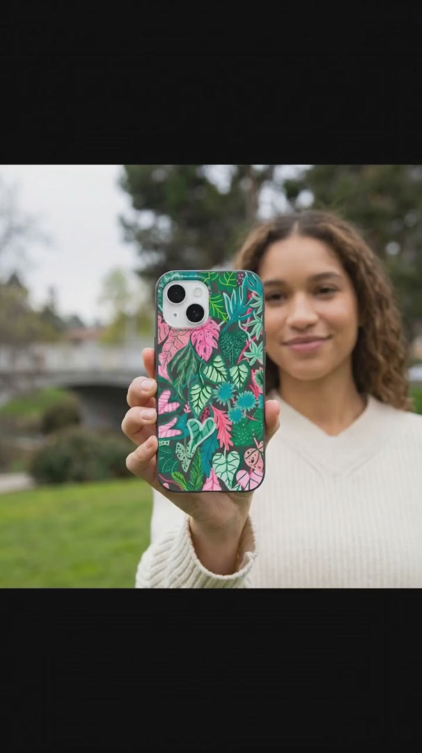 Black Tropic Noir iPhone 17 Pro Case - Product video demonstration